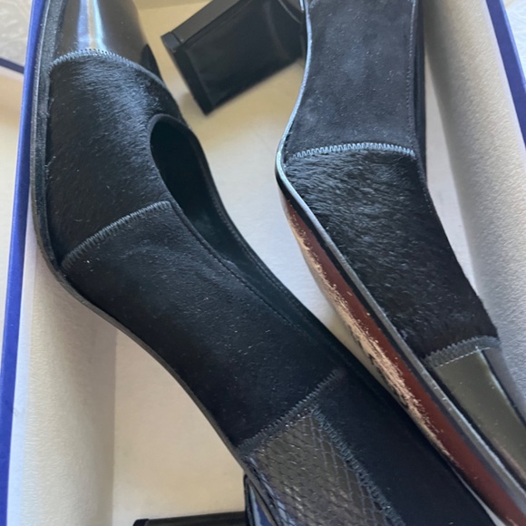 Stuart Weitzman Anna Black Peau Pump Heels, sz 8 - Picture 9 of 13